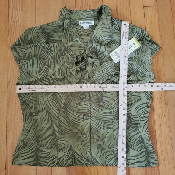 FINAL PRICE NWT Vintage Blouse - Picture 4 of 11